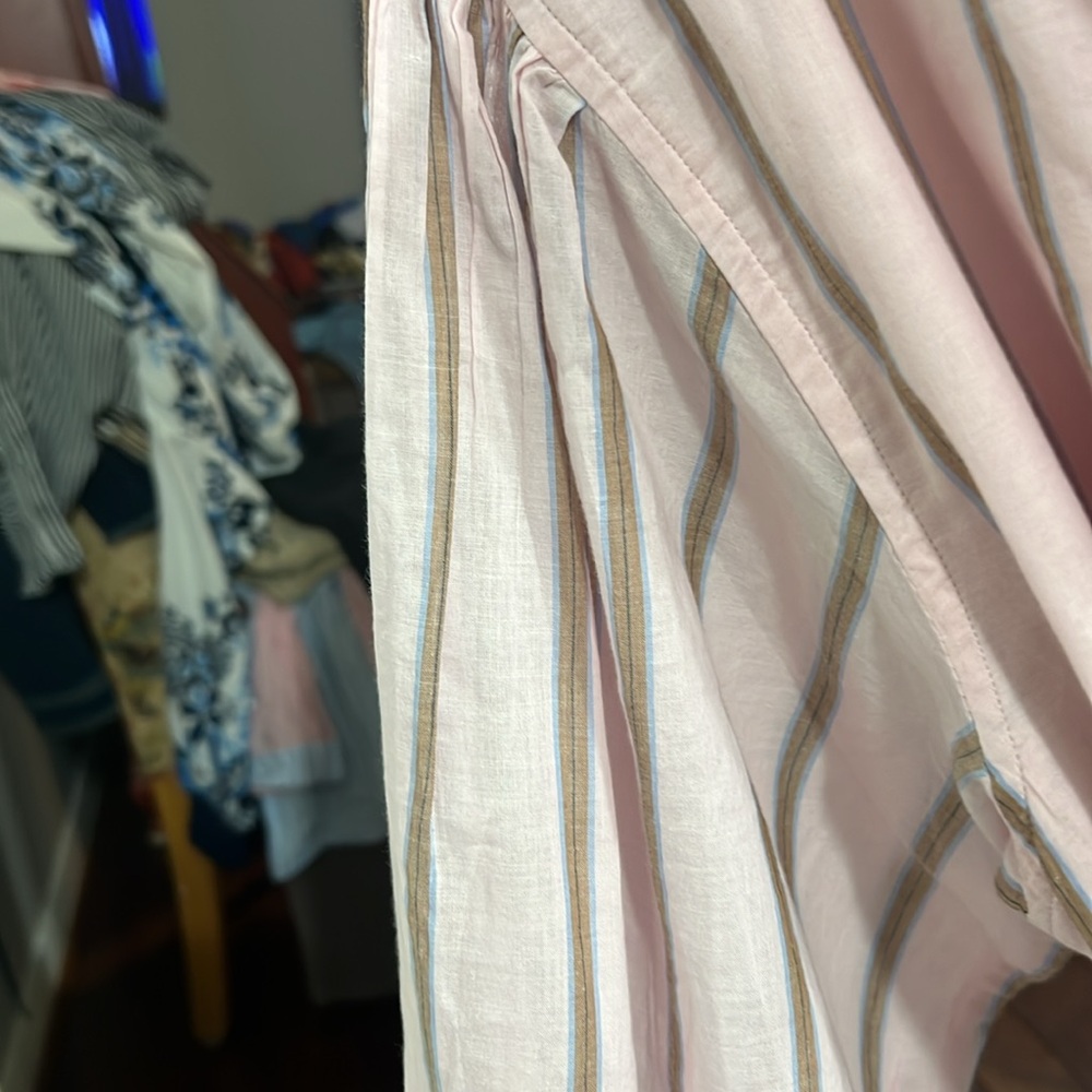 Pink Striped Button-Up Dress Lauren Ralph Lauren
Size 6. Full sleeve - Picture 5 of 9